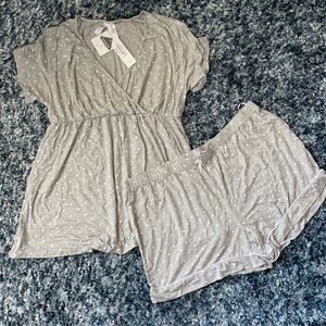 NWT Lamaze nursing pajamas